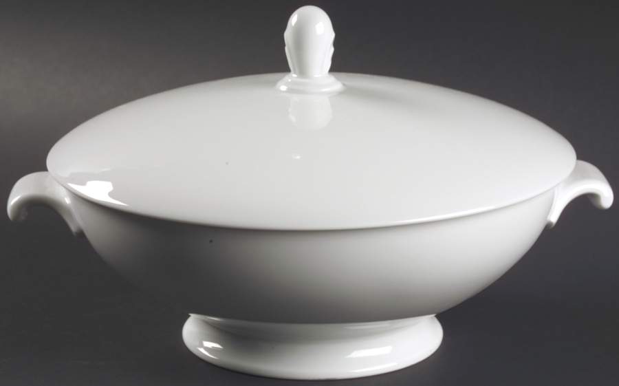 Aida (White) Round Covered Vegetable by Rosenthal - Continental-1