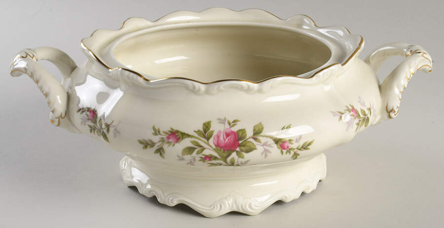 Antoinette (Pompadour Shape) Round Vegetable No Lid by Rosenthal - Continental-1