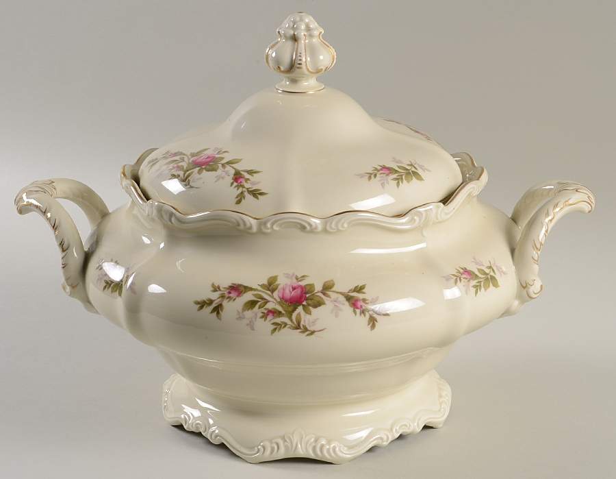 Antoinette (Pompadour Shape) Tureen &  Lid by Rosenthal - Continental-1