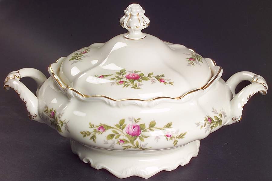 Antoinette (Pompadour Shape) Round Covered Vegetable by Rosenthal - Continental-1