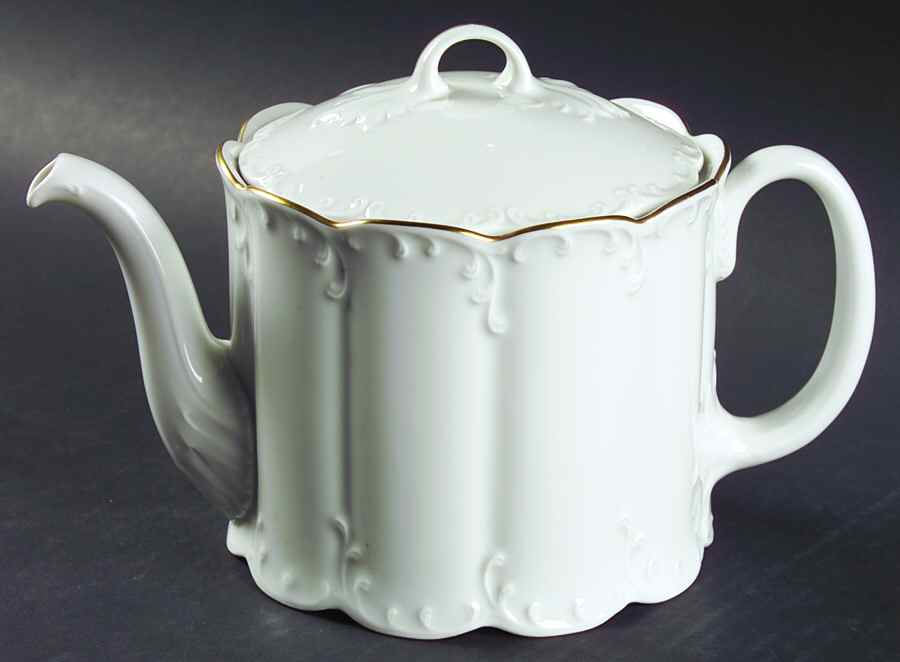 Antoinette (Monbijou Shape) Teapot & Lid by Rosenthal - Continental-1