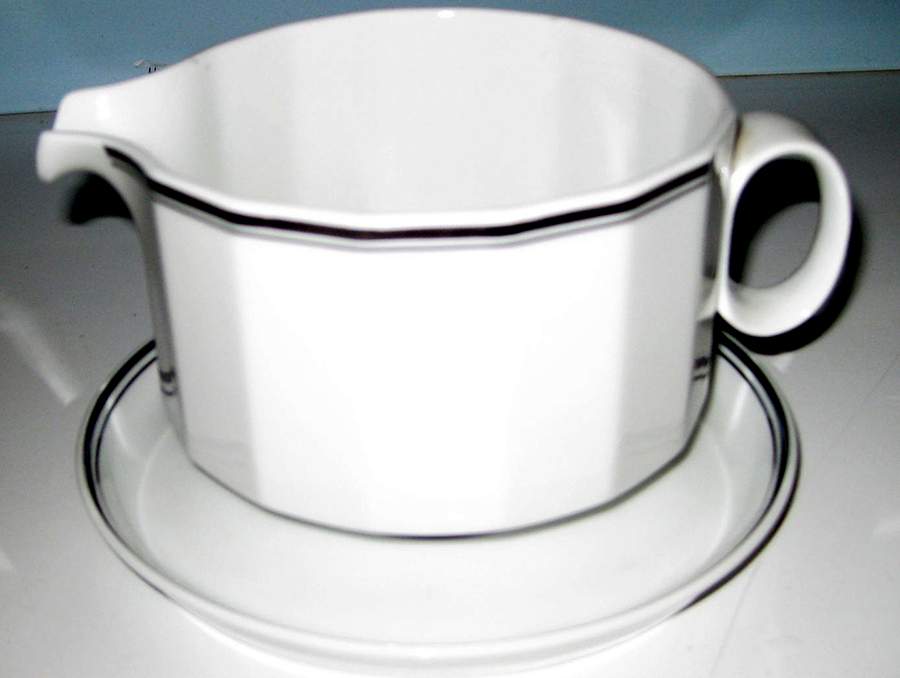 Athena Gravy Boat & Underplate by Rosenthal - Continental-1