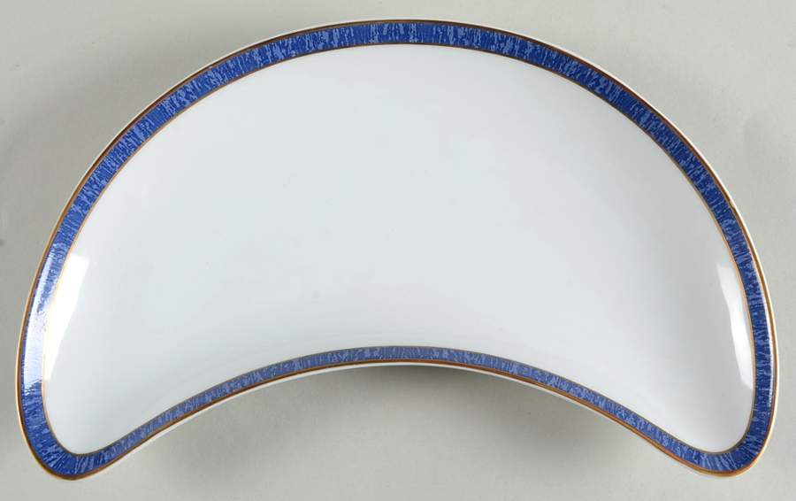 Azur Crescent Salad Plate by Rosenthal - Continental-1
