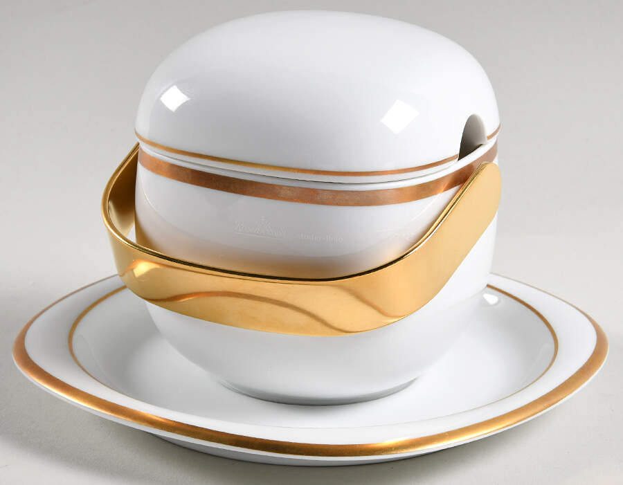 Banquet (Suomi) Sauce Boat & Lid with Underplate by Rosenthal - Continental-1