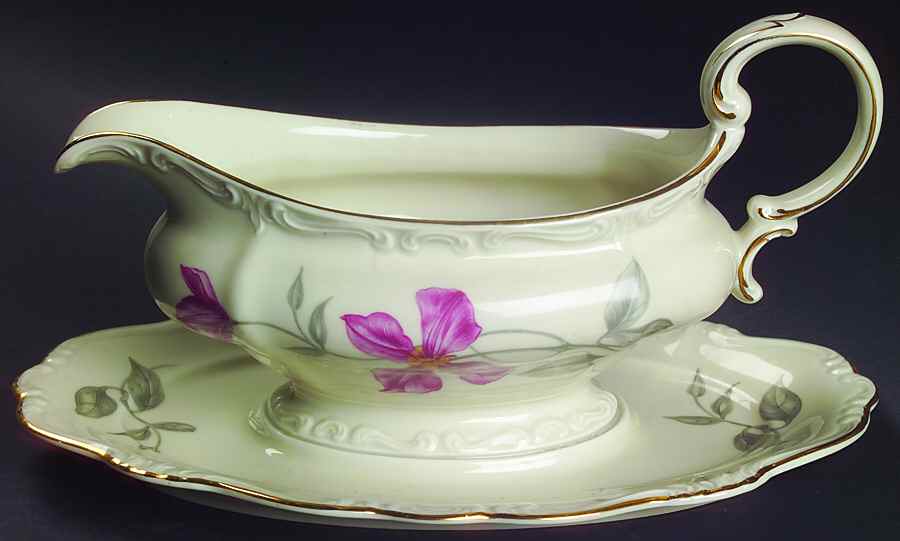 Beatrice Gravy Boat with Attached Underplate by Rosenthal - Continental-1