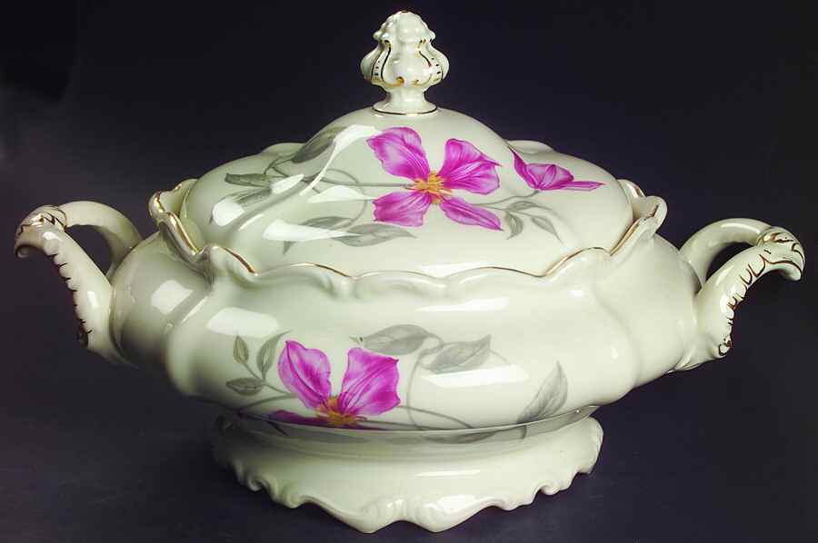 Beatrice Round Covered Vegetable by Rosenthal - Continental-1