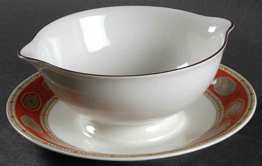 Belgravia Gravy Boat with Attached Underplate by Rosenthal - Continental-1