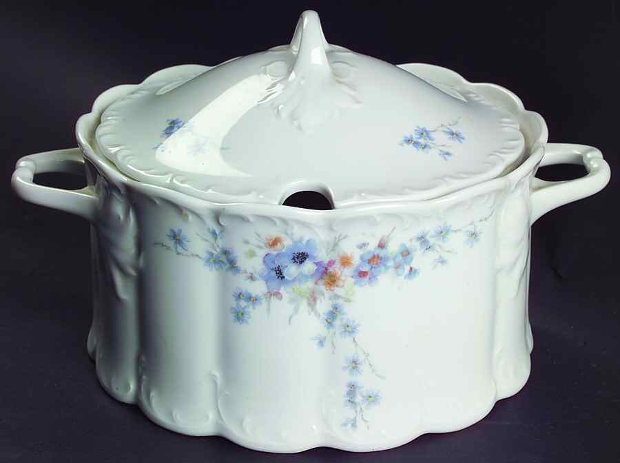 Belvedere (Monbijou Shape) Round Covered Vegetable by Rosenthal - Continental-1