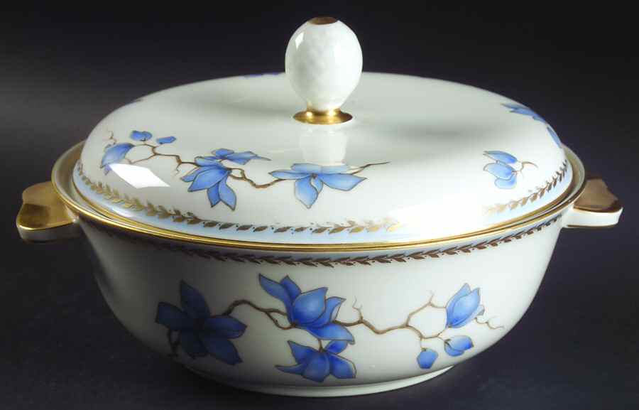 Blue Danube (White) Round Covered Vegetable by Rosenthal - Continental-1