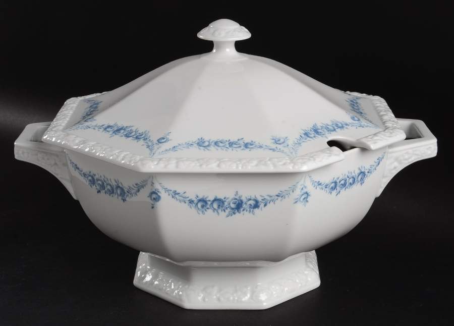 Blue Garland Tureen &  Lid by Rosenthal - Continental-1