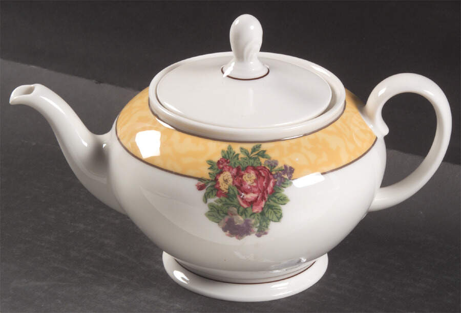 Bloomsbury Teapot & Lid by Rosenthal - Continental-1