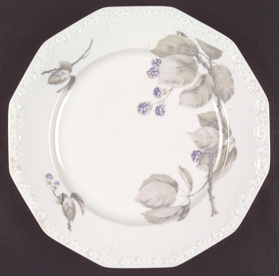 Brombeere Dinner Plate by Rosenthal - Continental-1