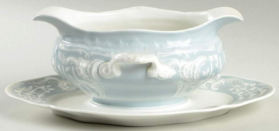 Chantilly Gravy Boat with Attached Underplate by Rosenthal - Continental-1