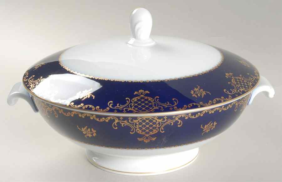Charlemagne Round Covered Vegetable by Rosenthal - Continental-1