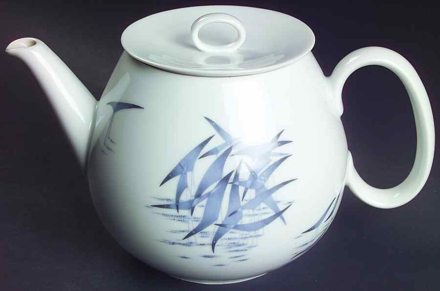 Conference Teapot & Lid by Rosenthal - Continental-1