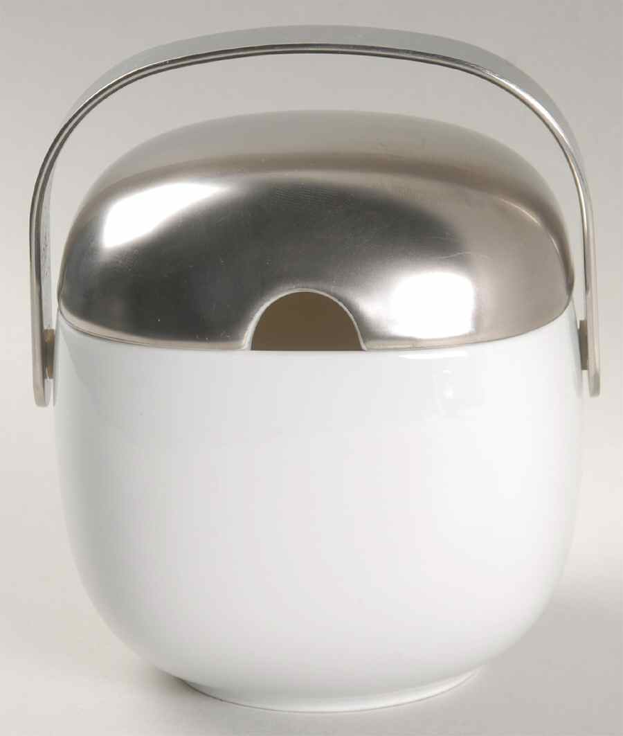 Concept 4 (Suomi) Round Gravy Boat & Lid by Rosenthal - Continental-1