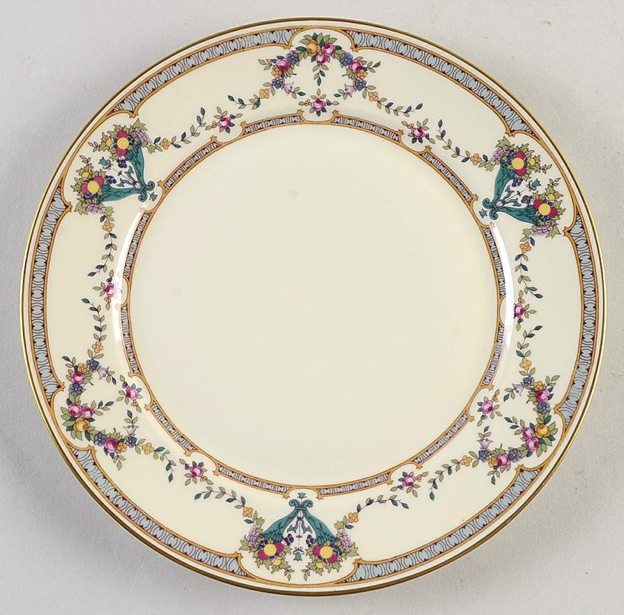 Daphne Luncheon Plate by Rosenthal - Continental-1