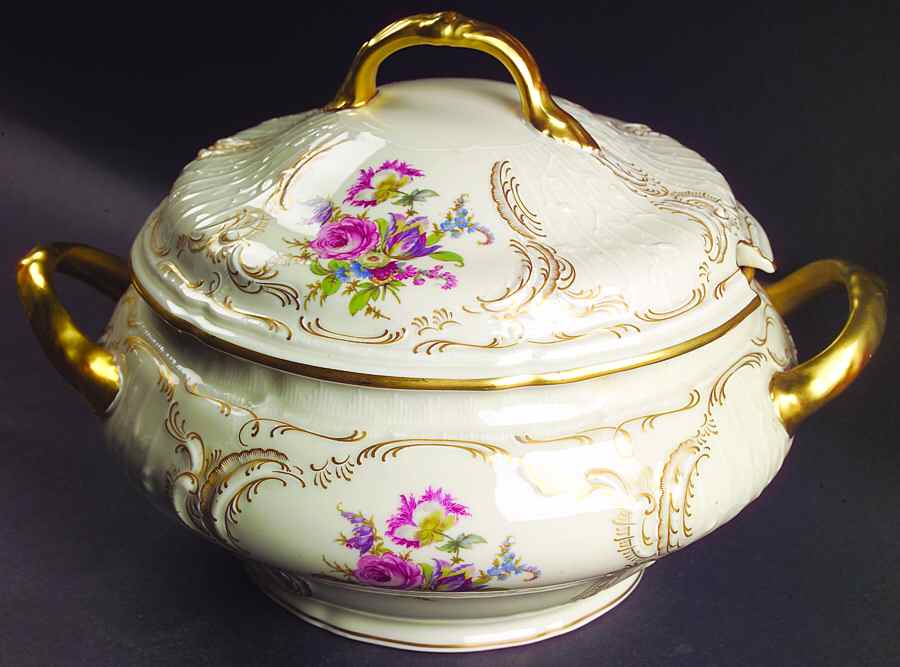 Diplomat (Center Gold) Tureen &  Lid by Rosenthal - Continental-1