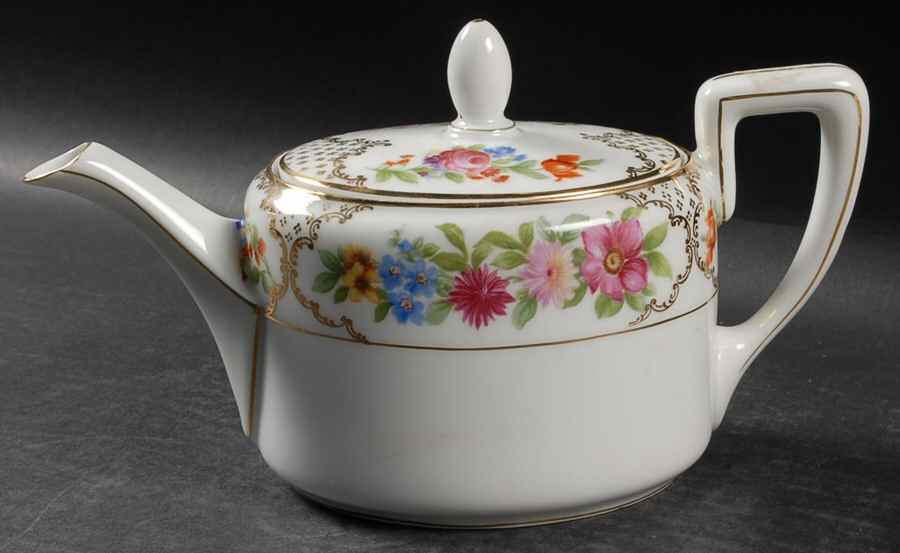 The Dresden Teapot & Lid by Rosenthal - Continental-1