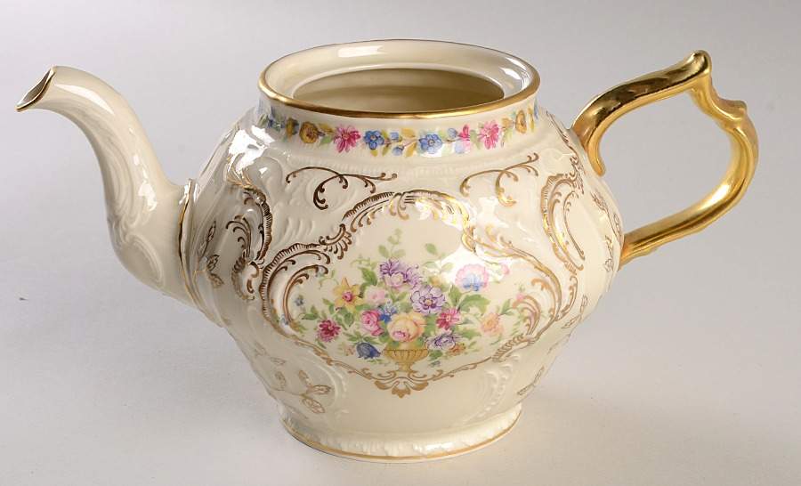 Du Barry Small Teapot No Lid by Rosenthal - Continental-1