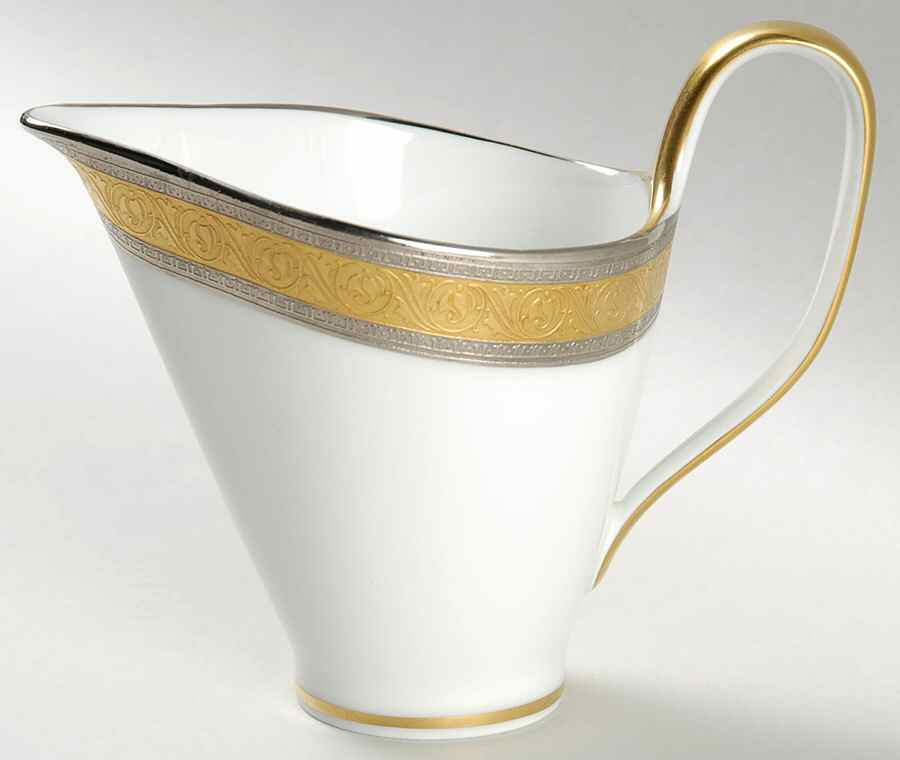 Duchess (White Backg) Creamer by Rosenthal - Continental-1