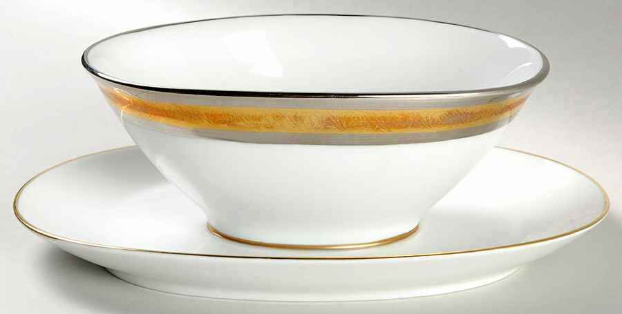Duchess (White Backg) Gravy Boat with Attached Underplate by Rosenthal - Continental-1
