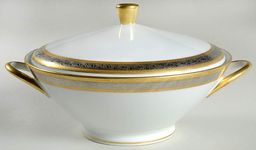 Duchess (White Background) Round Covered Vegetable by Rosenthal - Continental-1
