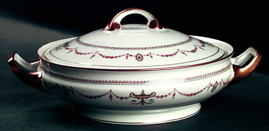 Eden (White Background) Round Covered Vegetable by Rosenthal - Continental-1
