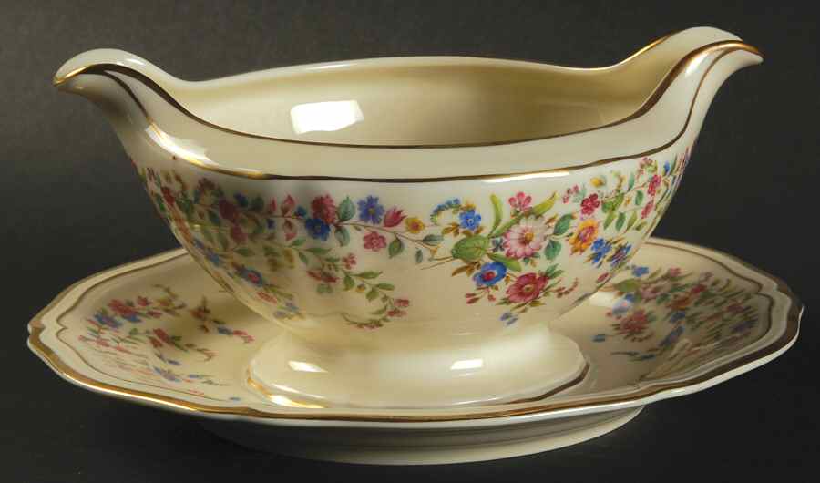 Eleanor Cream Gravy Boat with Attached Underplate by Rosenthal - Continental-1