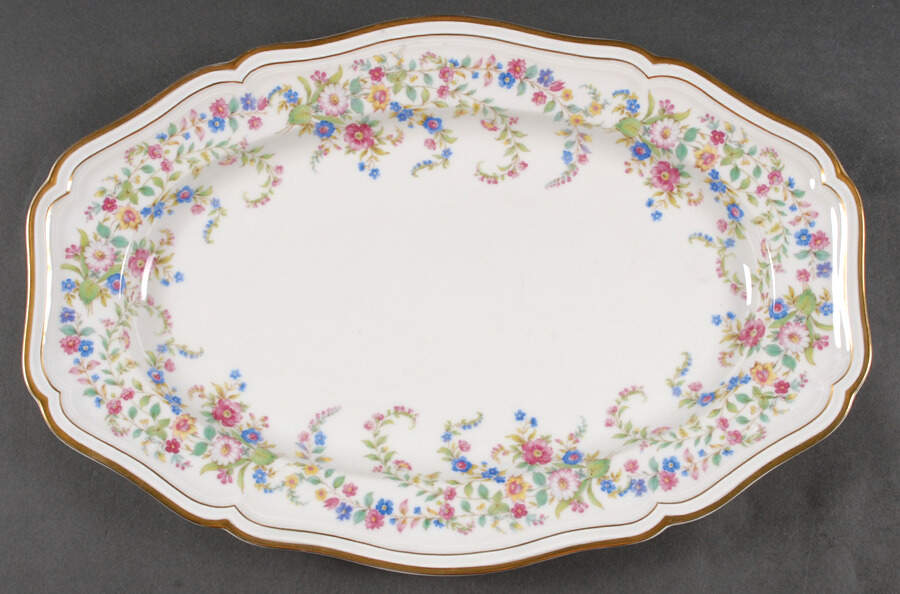 Eleanor White 15" Oval Serving Platter by Rosenthal - Continental-1