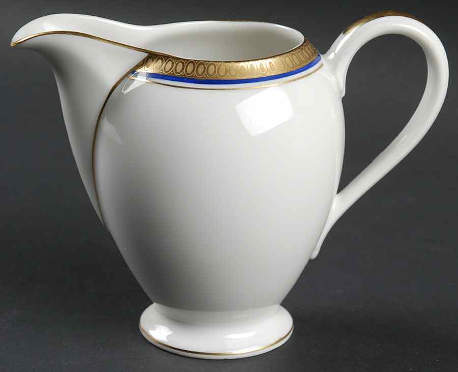 Electra (Aida Shape) Creamer by Rosenthal - Continental-1