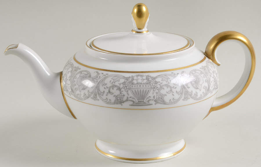 Florentine Gold (Aida) Teapot & Lid by Rosenthal - Continental-1