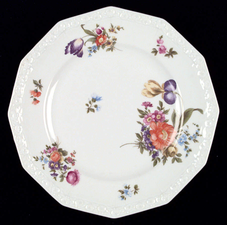 Flowers (Classic Stamp) Dinner Plate by Rosenthal - Continental-1