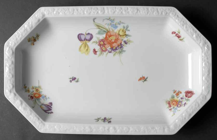 Flowers (Classic Stamp) 15" Oval Serving Platter by Rosenthal - Continental-1