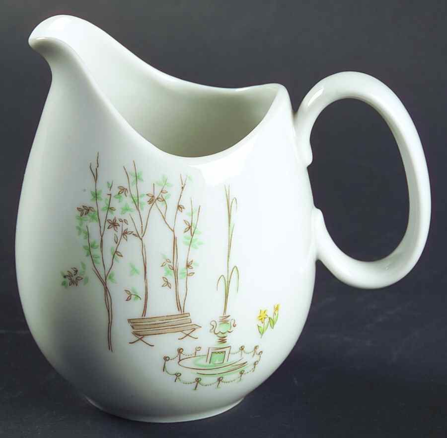 Fountain Court Creamer by Rosenthal - Continental-1