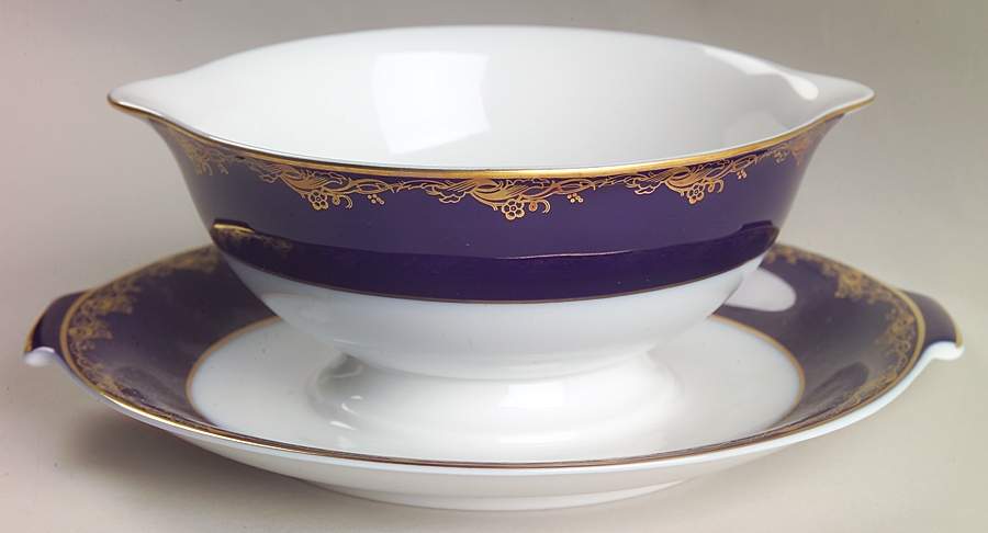 Frederick The Great Gravy Boat with Attached Underplate by Rosenthal - Continental-1