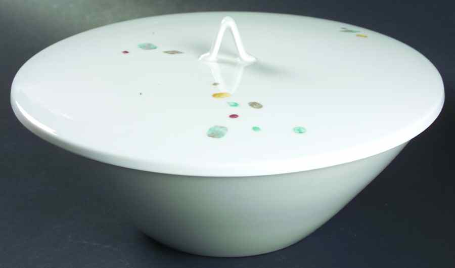 Gems Round Covered Vegetable-Uses RV9 as Base+CVLRV9 by Rosenthal - Continental-1