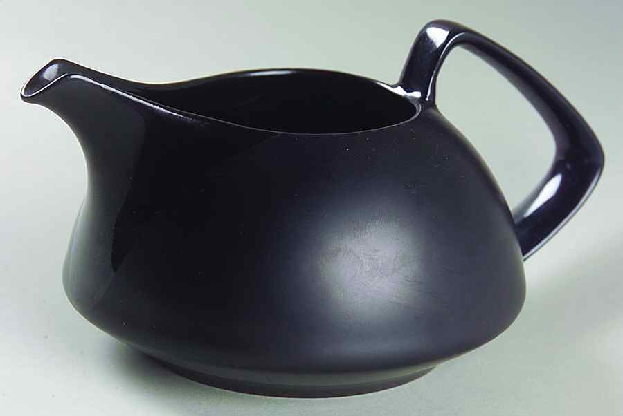 Gropius Black Creamer by Rosenthal - Continental-1