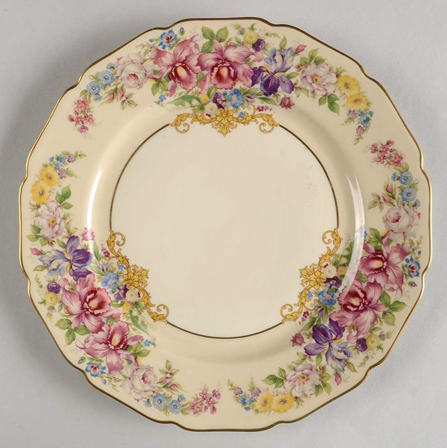 Gwendolyn (Yellow or Yellow & Red Scrolls) Luncheon Plate by Rosenthal - Continental-1
