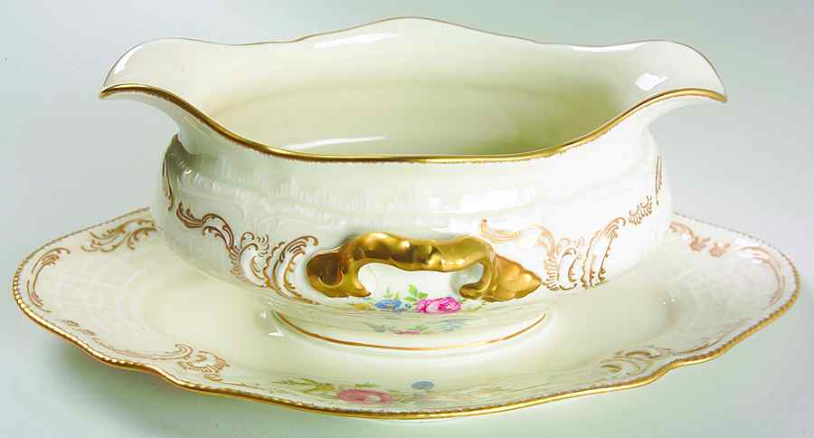 Heirloom Gravy Boat with Attached Underplate by Rosenthal - Continental-1