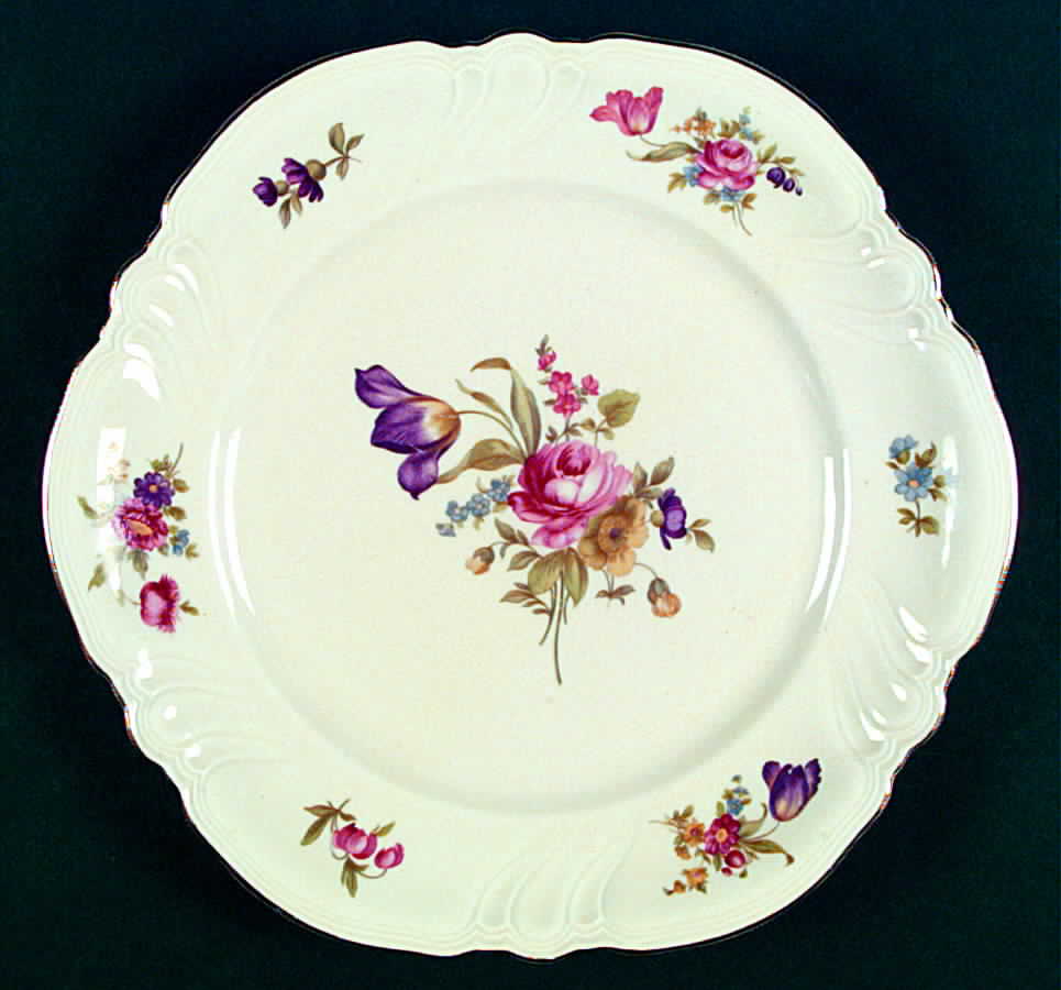 K2872 Dinner Plate by Rosenthal - Continental-1