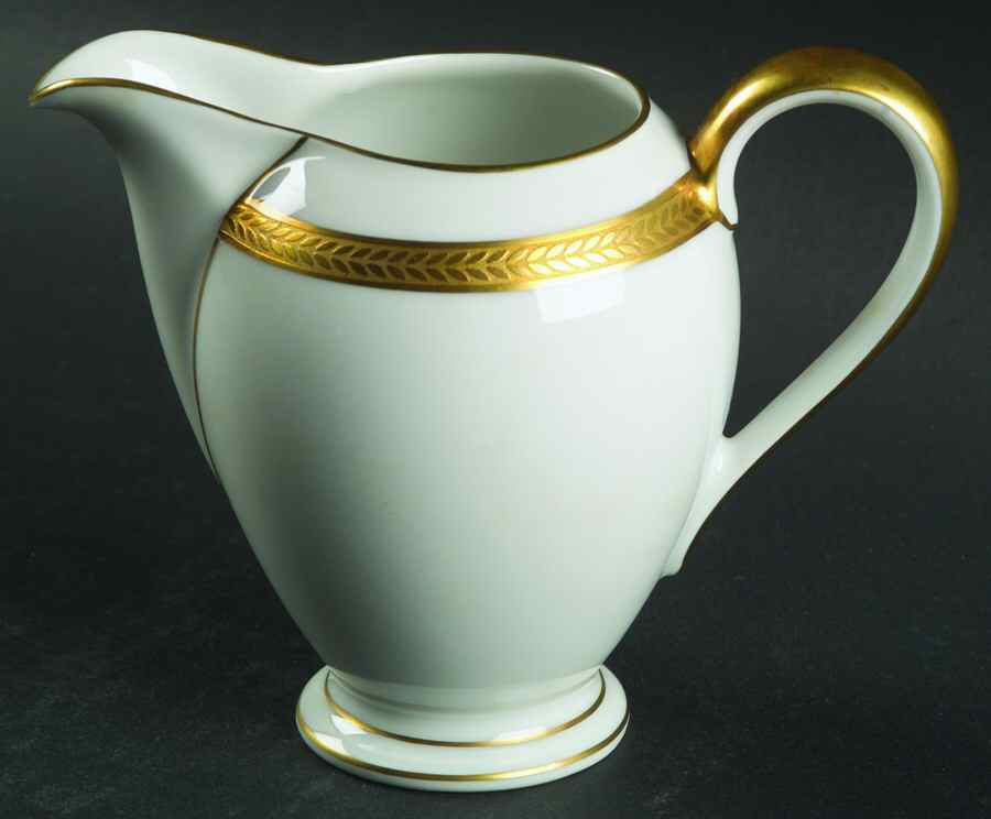Laurel Wreath Creamer by Rosenthal - Continental-1