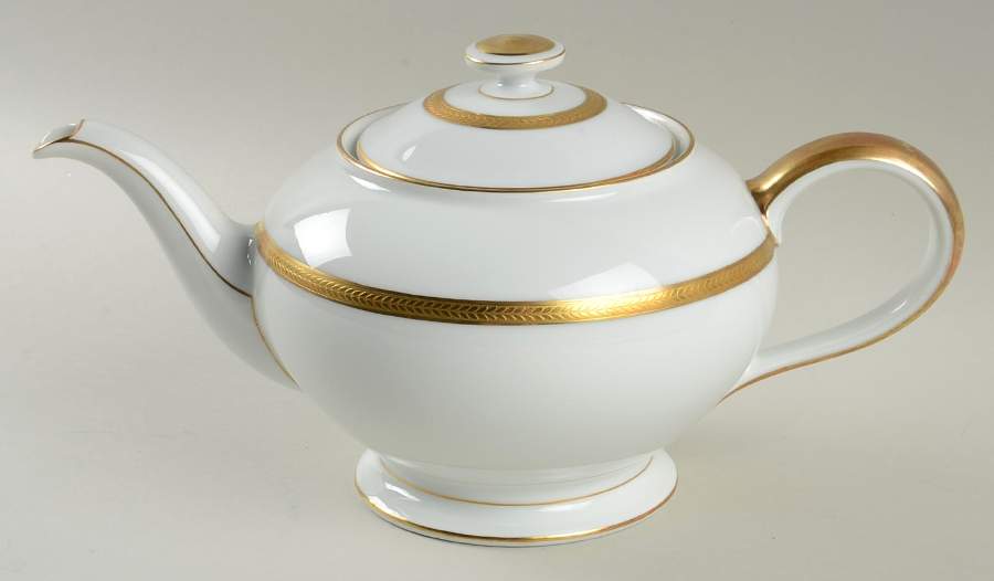 Laurel Wreath Teapot & Lid by Rosenthal - Continental-1