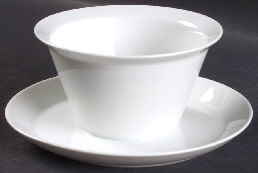 Linear Berlin White Gravy Boat with Attached Underplate by Rosenthal - Continental-1