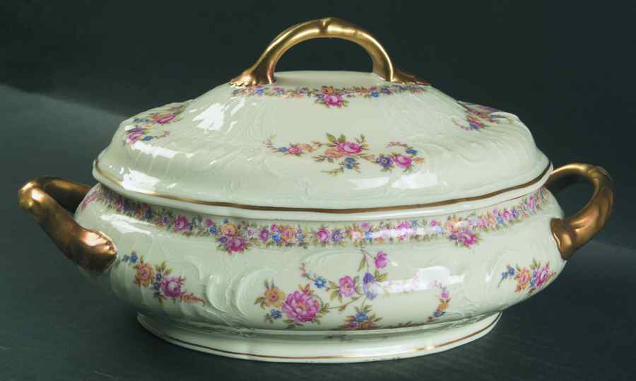 Lorraine Oval Covered Vegetable by Rosenthal - Continental-1