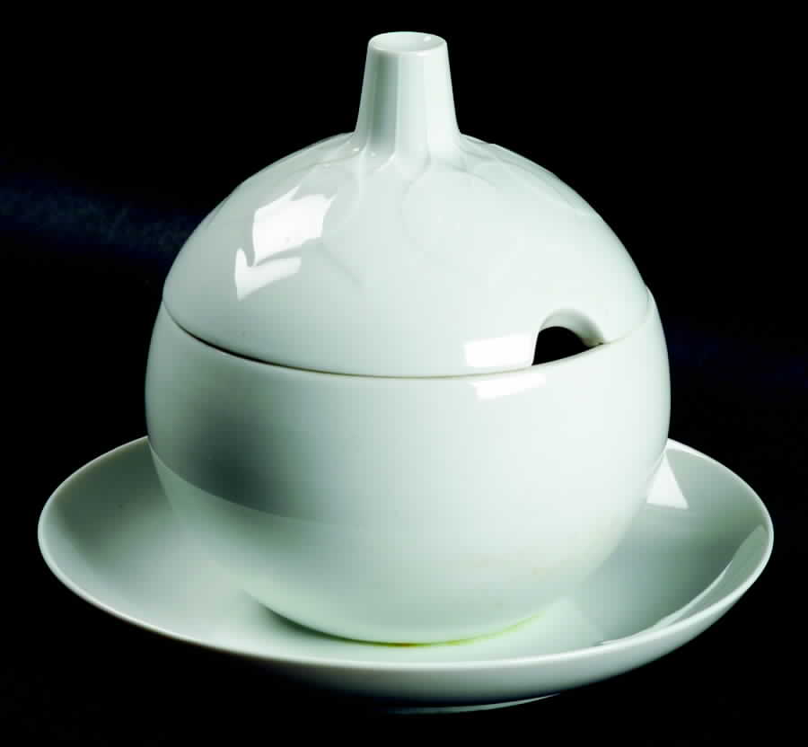 Lotus White Gravy Boat w/Attached Underplate & Lid by Rosenthal - Continental-1