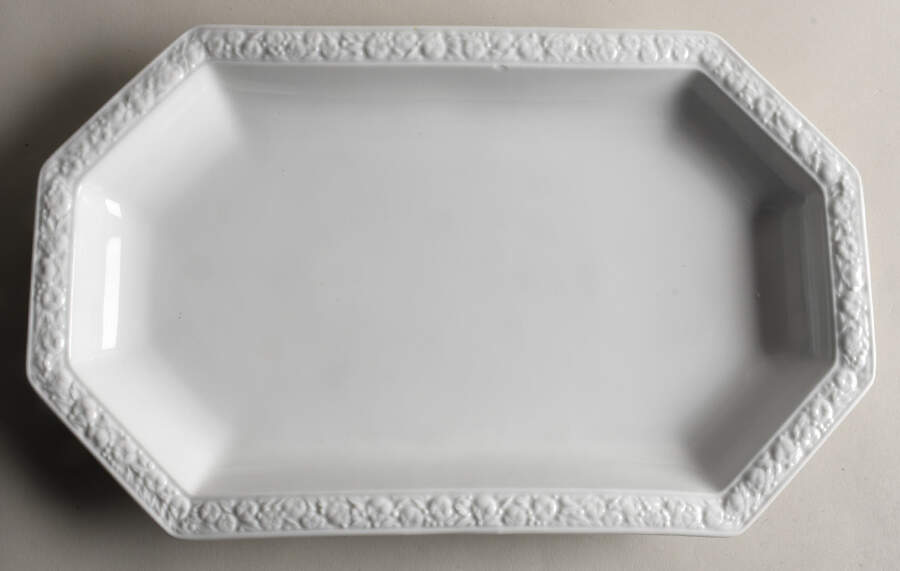 Maria White (12 Sided) 15" Oval Serving Platter by Rosenthal - Continental-1