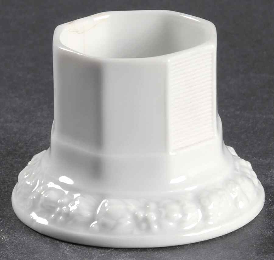 Maria White (12 Sided) Match Holder W/Strike by Rosenthal - Continental-1