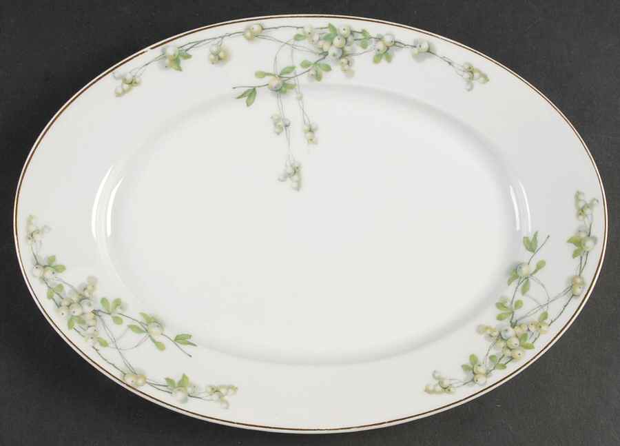 Mistletoe (Gold Trim) 10" Oval Serving Platter by Rosenthal - Continental-1
