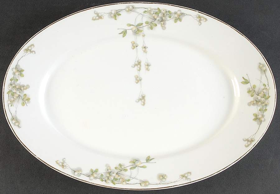 Mistletoe (Gold Trim) 12" Oval Serving Platter by Rosenthal - Continental-1